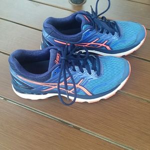 Asics Gt2000 Sz 8 Womens Athletic Sneakers